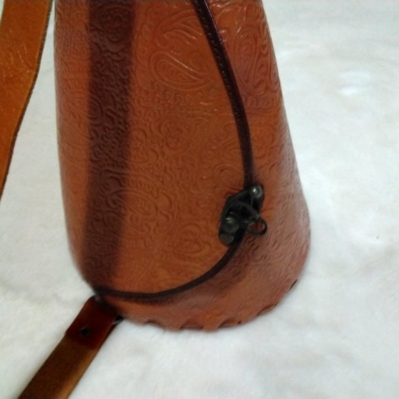 Burnt orange leather embossed shoulder bag - Picture 12 of 14